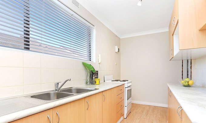 Oatley Apartment | Beautiful 2 bedroom apartment in the chic suburb of Mortdale close to Hurstville
