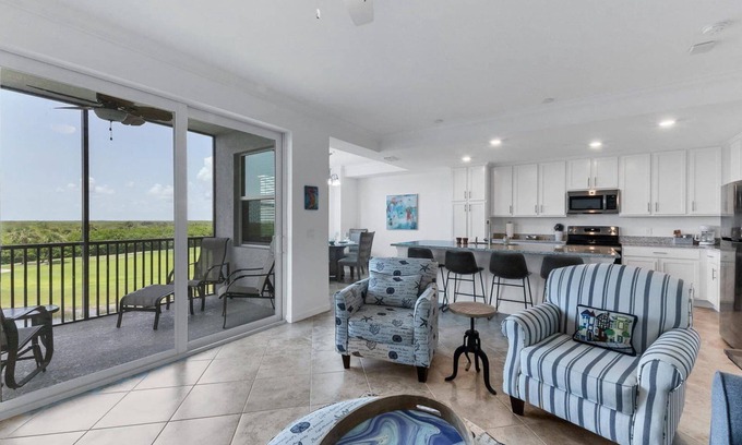 Charlotte Harbor Condo | 🥇 Beautiful 2bd condo within a golf resort (CH894)