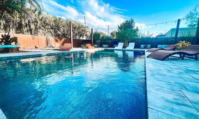 Sun Bay South House | Beautiful 3/2 South Tampa Pool Home!