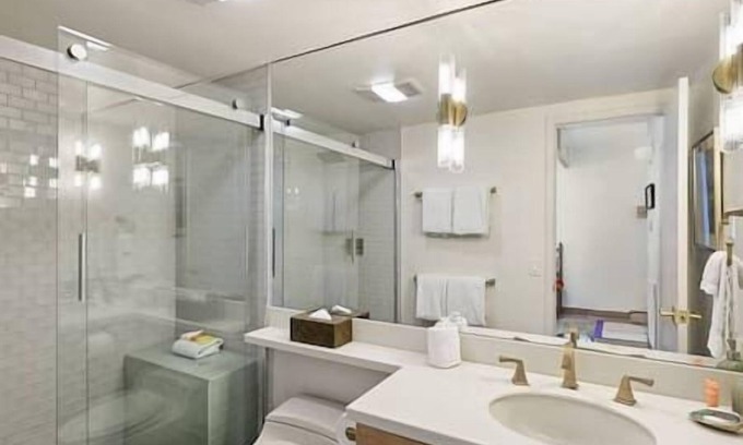 Aspen House | Beautiful 3/3 Aspen, West End Condo!