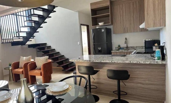 Colima House | Beautiful 3 bedroom 3 bath house for your get away