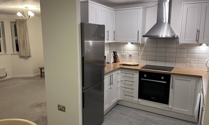 Solihull Apartment | Beautiful 3 Bedroom apartment in Solihull