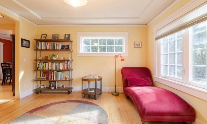 Burlingame House | Beautiful 3bed/2bath home in Burlingame