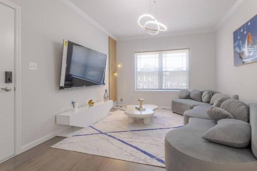 Elizabeth Apartment | Beautiful 3bedroom apartment