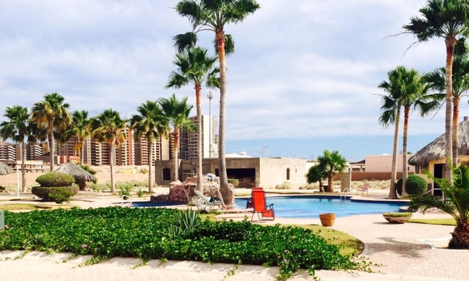 Sandy Beach House | Beautiful 4 Bedroom Property in Rocky Point!