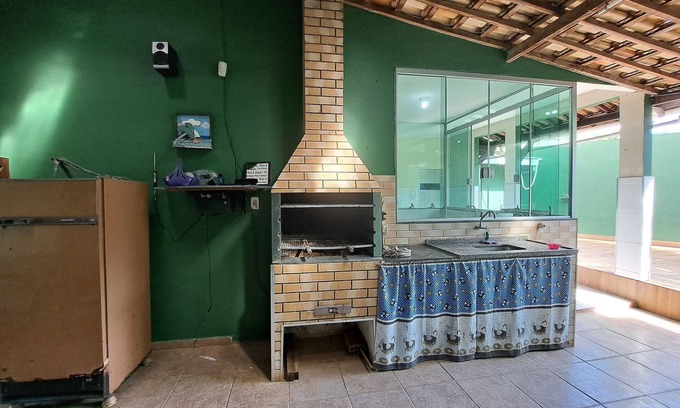 Mambucaba House | Beautiful 4 bedroom house with barbecue in Prainha Mambucaba