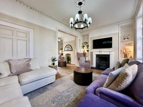 Montpellier House | Beautiful 5-Bed Regency Home in Montpellier