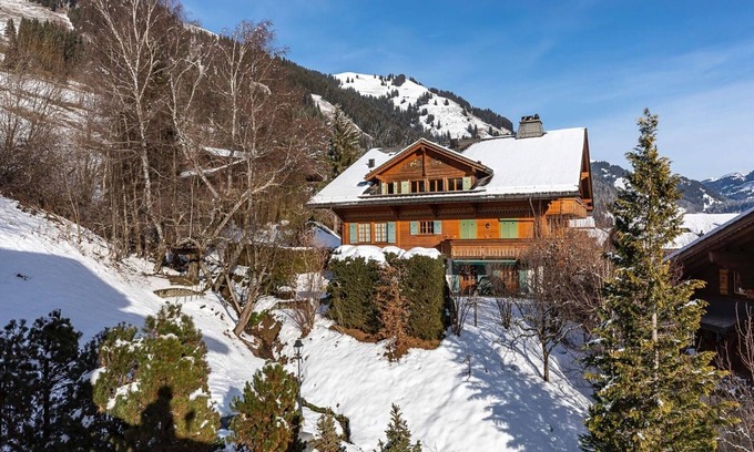 Rougemont Apartment | Beautiful Alpine Luxury Flat in Rougemont