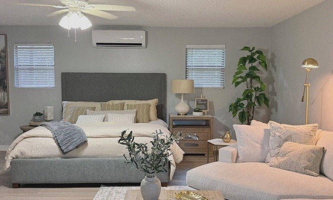Tallahassee House | Beautiful and conveniently located mother-in-law suite in Tallahassee