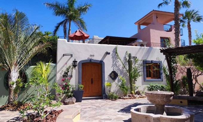 Nopolo House | Beautiful and Cozy Home in Loreto Bay, close from pool and wine bar