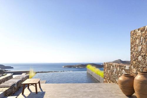 Antiparos Villa | Beautiful Antiparos Villa 2 Bedrooms Villa Neptune Beautiful Sea Views & Private Infinity Pool Agios Georgios