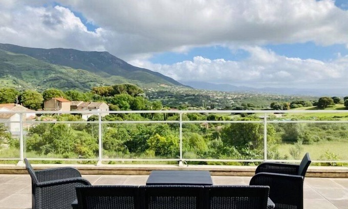Sarrola-Carcopino House | Beautiful apartment on 1st floor of a quiet villa in the countryside, near Ajaccio