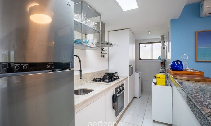 Itacimirim Apartment | Beautiful Apartin Condo w/Pool Cqs0004