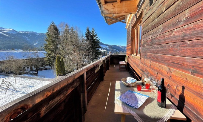 Sonnenberg Apartment | Beautiful apartment for 14 people with WIFI, TV, balcony, pets allowed and parking