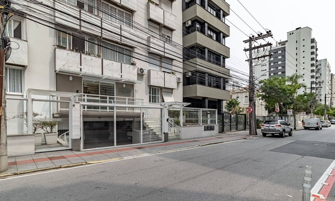 Centro Apartment | Beautiful Apartments in the Center of Floripa - CPN
