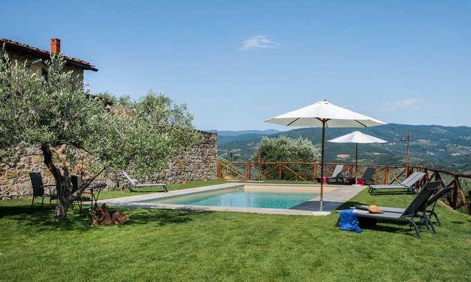 Pontassieve House | Beautiful apartment in villa with A/C, pool, WIFI, TV, patio, panoramic view and parking