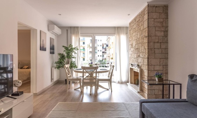 L'Antiga Esquerra de l'Eixample Apartment | Beautiful apartment in down town Barcelona