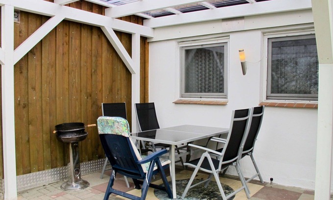 Cuxhaven Apartment | Beautiful apartment for 4 guests with WIFI, TV, terrace and pets allowed