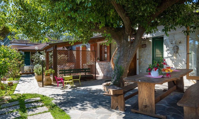 Valloria Apartment | Beautiful apartment for 4 guests with pool, WIFI, hot tub, A/C, TV, patio and parking