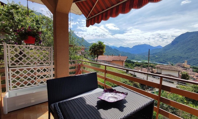 Corrido Apartment | Beautiful apartment for 6 people with WIFI, TV, patio, pets allowed and parking