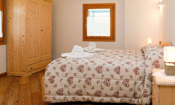Raveo Apartment | Beautiful apartment for 2 people with WIFI, TV, patio and pets allowed
