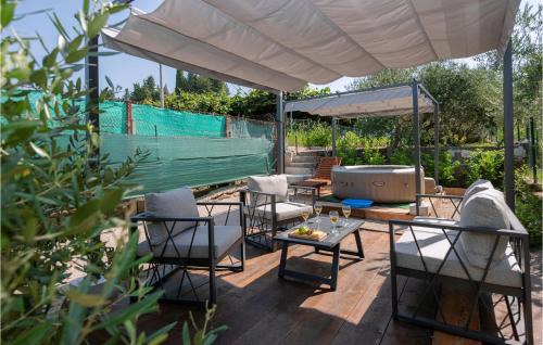 Peracko Blato Apartment | Beautiful Apartment In Peracko Blato