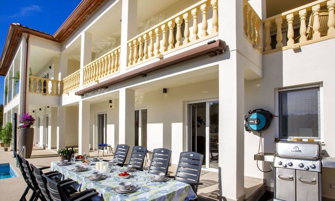 Alcalali Villa | Beautiful apartment in villa with A/C, private pool, WIFI, TV, patio, pets allowed, panoramic view