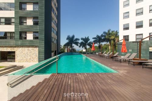 Itajai Apartment | Beautiful Apartment in Building with Pool MPB0034