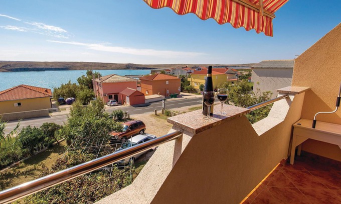 Dinjiska Apartment | Beautiful apartment in Dinjiska