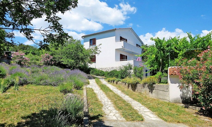 Gondolici House | Beautiful apartment in villa for 10 people with WIFI, TV, terrace, pets allowed and parking