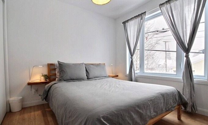 Village-des-Hurons Apartment | Beautiful apartment less than 15 minutes from Quebec