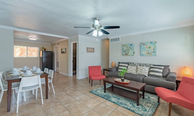 Mahncke Park Apartment | Beautiful Apartment @ The Botanical Gardens #4