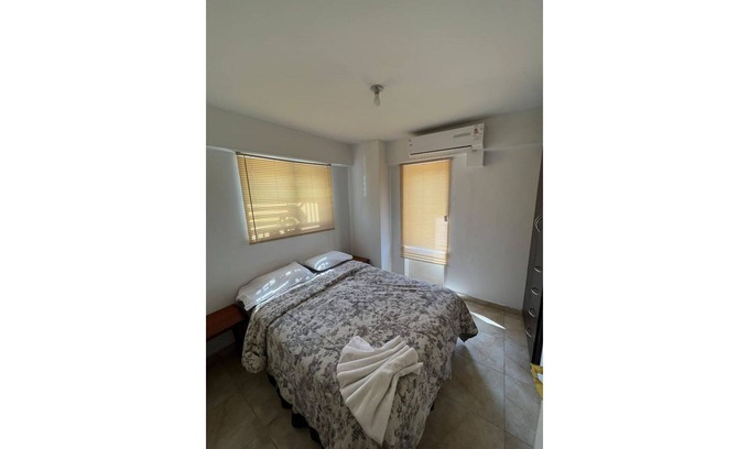 Caracas Apartment | Beautiful apartment with water 24/7 parking