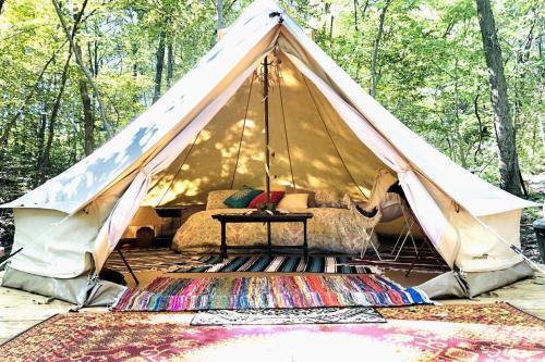Excelsior Springs Other | Beautiful Bell Tent Rental near Kansas City for Glamping in Missouri