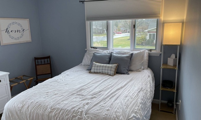 State College House | Beautiful & Beloved Home Minutes from Penn State. Private & quiet neighborhood.