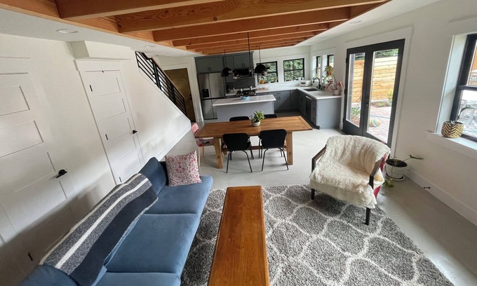 Green Lake Cottage | Beautiful brand new Craftsman Cottage in the heart of Green Lake!