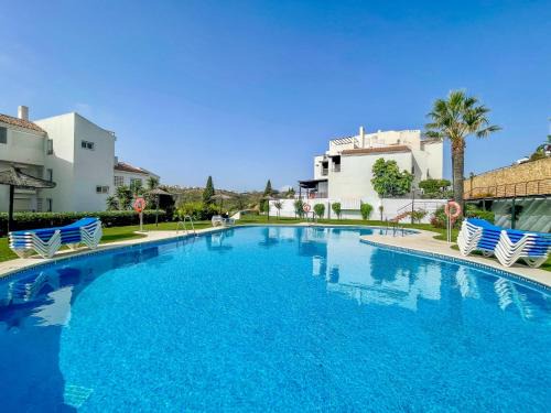 Castillo de Sabinillas Apartment | Beautiful Buganvillas Garden Property
