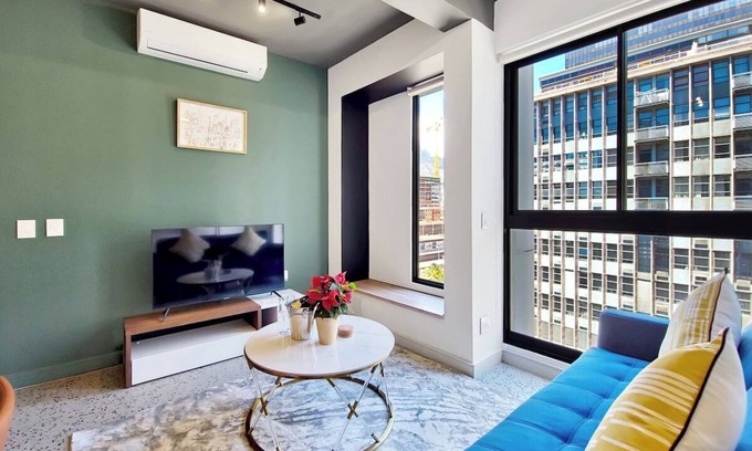 Foreshore Apartment | Beautiful,central,secure- hotel living for couples