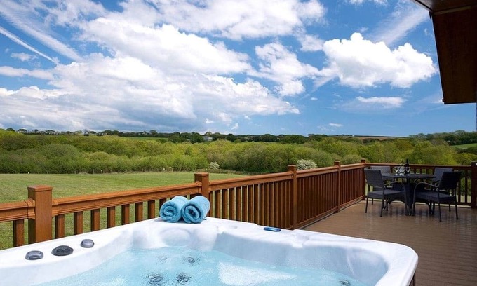 Hewas Water House | Beautiful centre opening luxury holiday home.