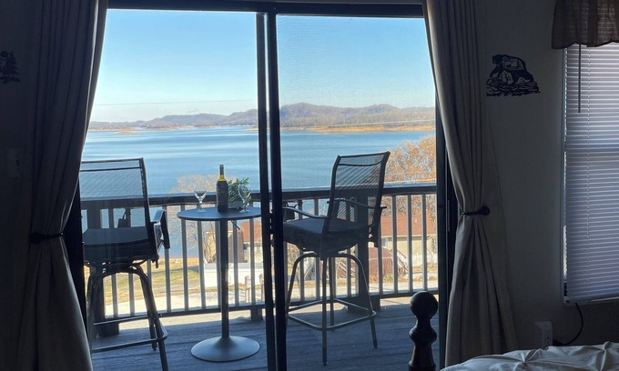 Grainger County House | Beautiful Chateau on Cherokee LakenCome relax and enjoy the beautiful view!