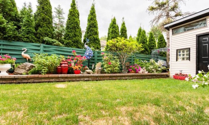 Brossard Apartment | Beautiful condo
