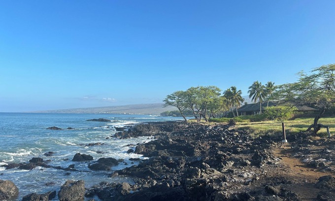 Kamuela Condo | Beautiful condo in The Fairways at Mauna Lani resort with Beach Club access.