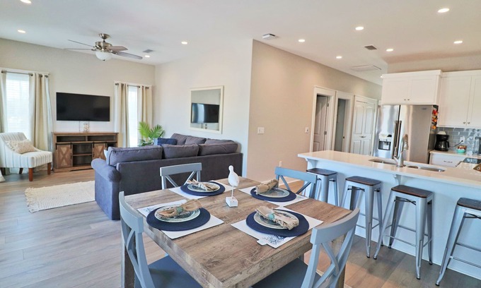 Port St. Joe Apartment | Beautiful condo in walking distance to both the town center and the Bay!