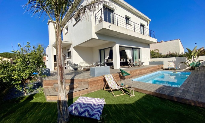 Latour-Bas-Elne Villa | Beautiful contemporary seaside villa with private pool