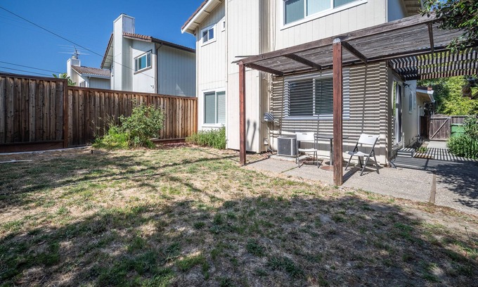 West San Jose House | Beautiful & convenient 3 bedroom/2.5 bath home