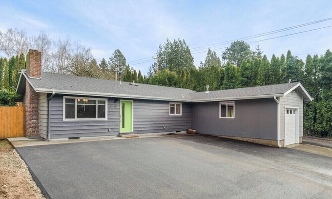 Cedar Mill House | Beautiful convenient 3-bedroom home