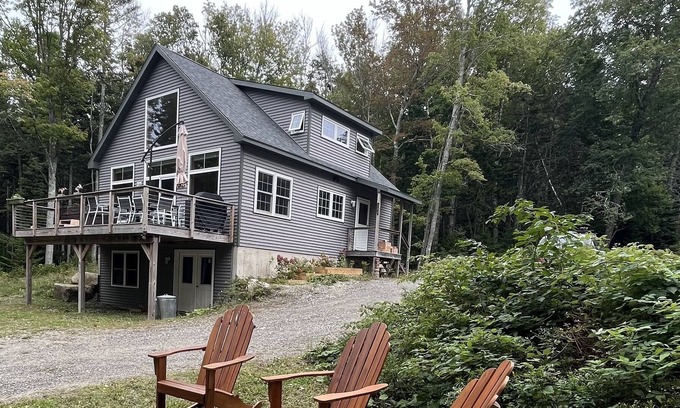 Stonington Cottage | Beautiful cottage on a tidal cove in Stonington, ME