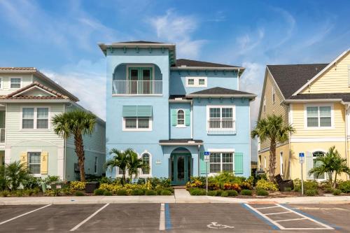 West Kissimmee House | Beautiful Cottage With Private Pool Near Disney With Margaritaville Resort & Island H20 Access - 8153Su