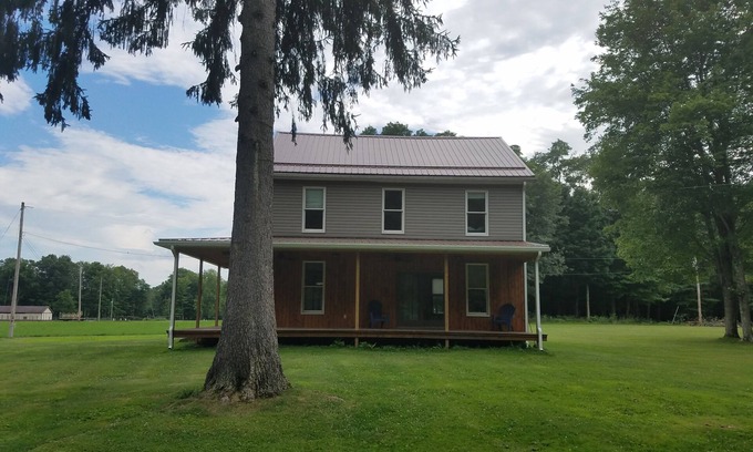 Clarks Mills House | *Beautiful Country Farmhouse* *Clark's Mills, Pennsylvania *