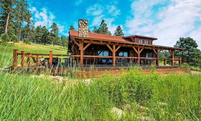 Colonial Pine Hills Cabin | Beautiful Custom Timber Frame Cabin in beautiful Spring Creek Canyon!